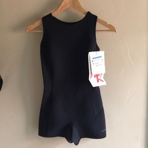 Patagonia r1 Jane Black swimsuit wetsuit size 8